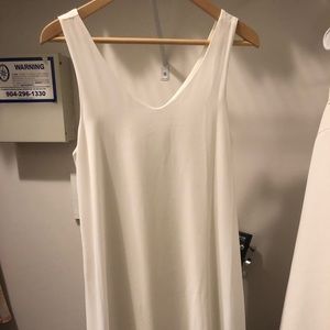 White maternity dress